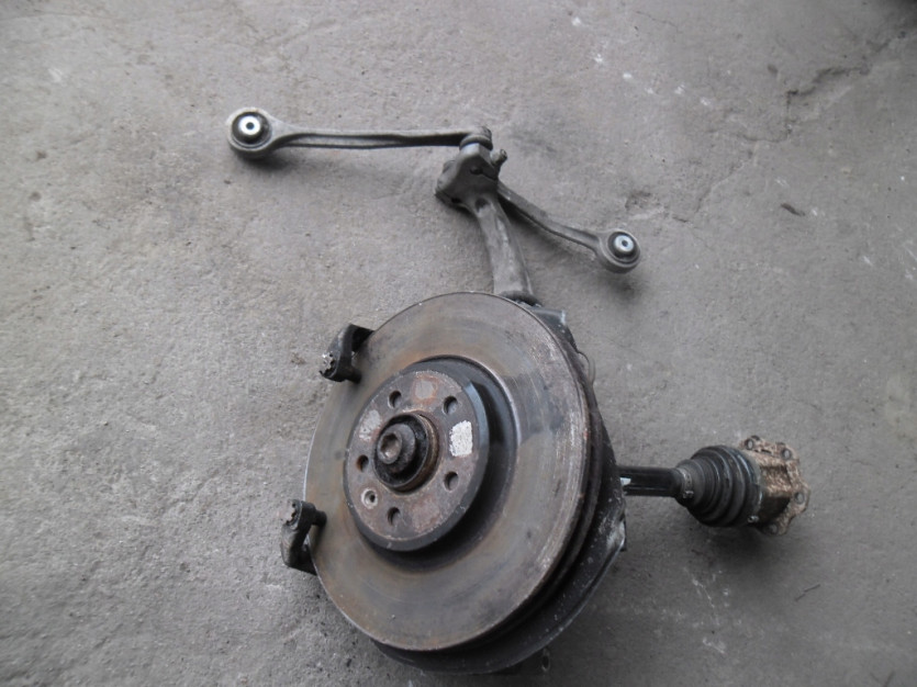AUDI A4 8K B8 3.0 TDI ZAWIESZENIE PRAWE