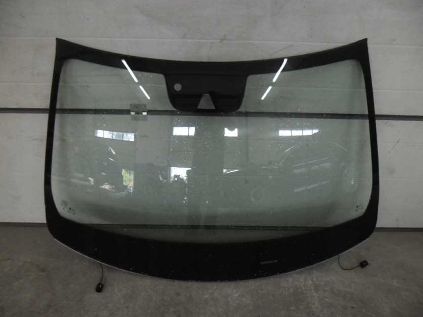 VOLVO XC90 2015 SZYBA PRZOD CZOLOWA PRZEDNIA HUD