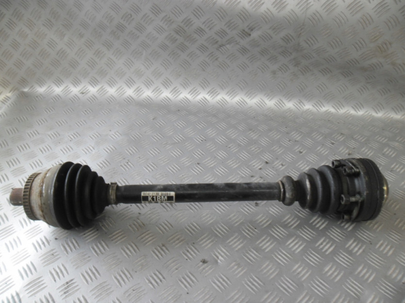 AUDI A4 B7 8E KOMBI POLOS LEWA PRZOD 8E0407271BM