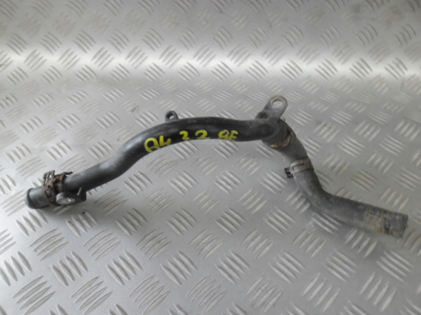 AUDI A4 B7 8E RURA WAZ PRZEWOD WODY 06E121044C
