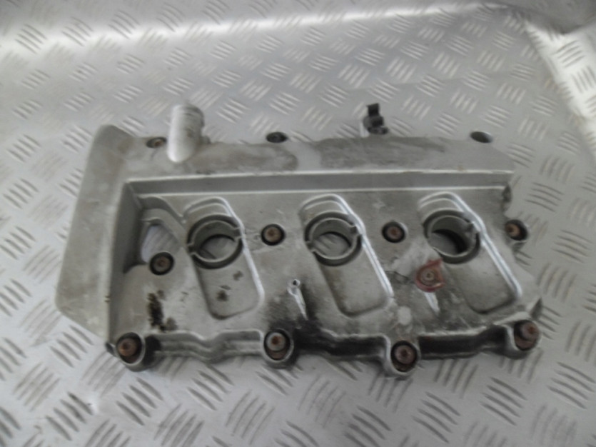 AUDI A4 B7 8E POKRYWA ZAWOROW 3.2 FSI 06E103472