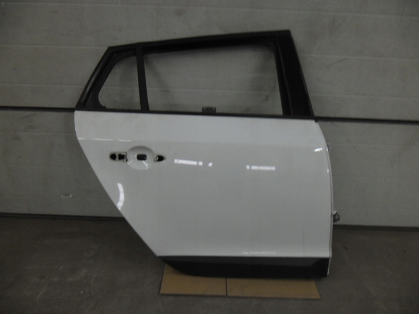 RENAULT MEGANE III 3 KOMBI DRZWI PRAWE TYL OV369