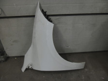 RENAULT MEGANE III 3 BLOTNIK PRAWY PRZOD OV369