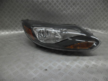 FORD FOCUS USA LAMPA PRAWA PRZOD