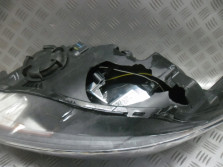 FORD FOCUS USA LAMPA PRAWA PRZOD