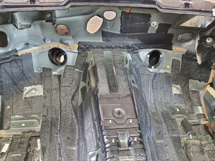 AUDI S8 A8 D4 4H 2011 - 2018 SCIANA GRODZIOWA