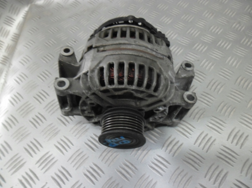 AUDI A4 B7 8E KOMBI ALTERNATOR 2.0 FSI 06B903016AB