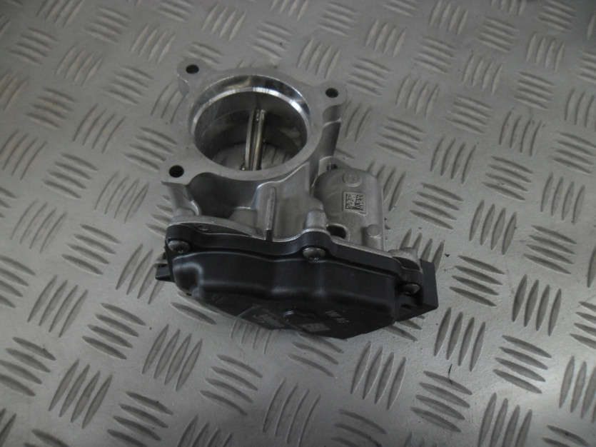 AUDI VW 1.6 2.0 TDI PRZEPUSTNICA 05L128063E