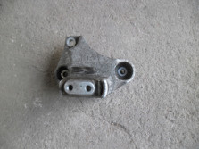 PEUGEOT 308 T9 LAPA WSPORNIK SKRZYNI 9673772880