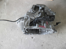 PEUGEOT 5008 1.2 THP SKRZYNIA BIEGOW 20EA52