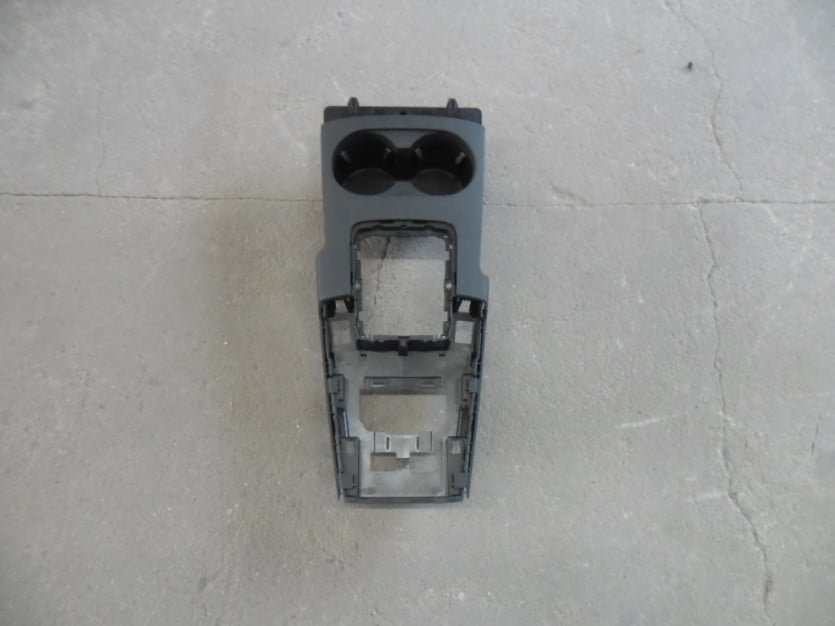 AUDI A3 8V LIFT CABRIO DEKOR TUNELU 8V1864261A