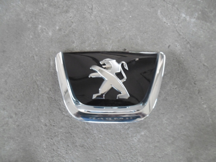 PEUGEOT 308 ZNACZEK 3810AN