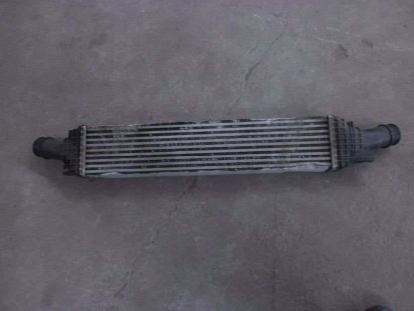AUDI CHLODNICA POWIETRZA INTERCOOLER 8K0845805G