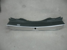 AUDI A8 4H D4 LIFT 4.2 TDI NAKLADKA PASTA TYLNEGO