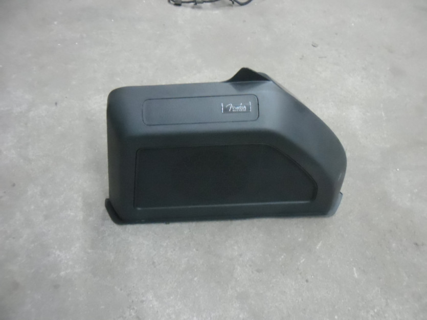 VW BEETLE 5C 2016 TUBA SUBWOOFER FENDER 5C5035951