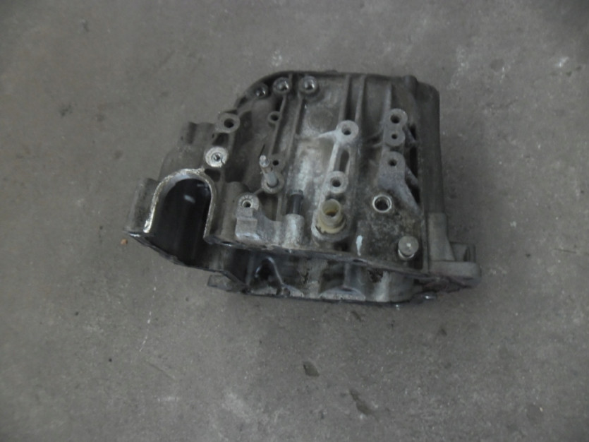 CITROEN C5 2.0 HDI OBUDOWA SKRZYNI 20MB