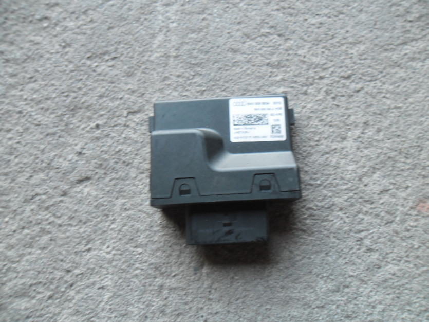 AUDI A4 8W B9 MODUL POMPY PALIWA 8W0906093A