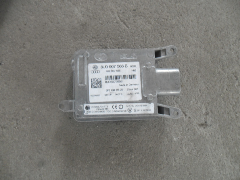 AUDI Q3 8U 2015 RADAR ZMIANY PASA 8U0907566B