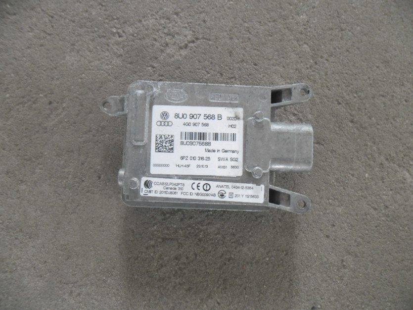 AUDI Q3 8U 2015 RADAR ZMIANY PASA 8U0907568B