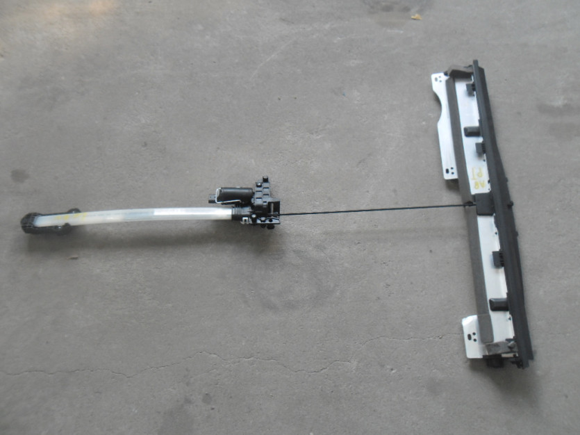 AUDI A8 4H D4 LIFT 4.2 TDI ROLETA PRAWA TYL 4H0