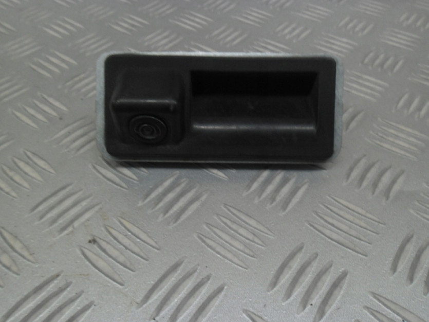 AUDI A4 8W B9 KAMERA TYL COFANIA 4M0827566A