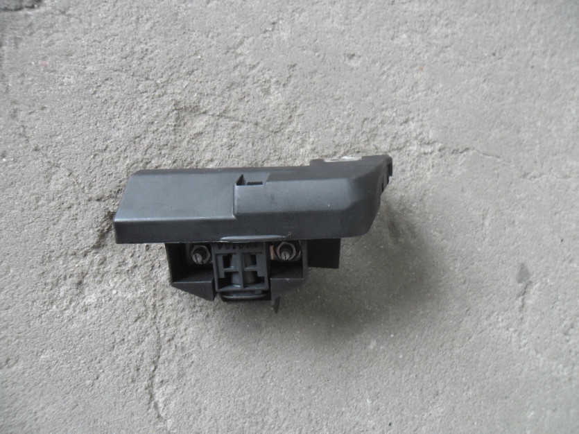 AUDI A5 S5 8T LIFT KLEMA NABOJ PIROTECHNICZNY