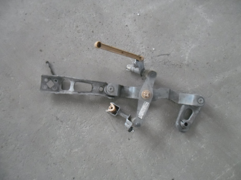 OPEL CORSA D 1.4 MECHANIZM BIEGOW 55557722