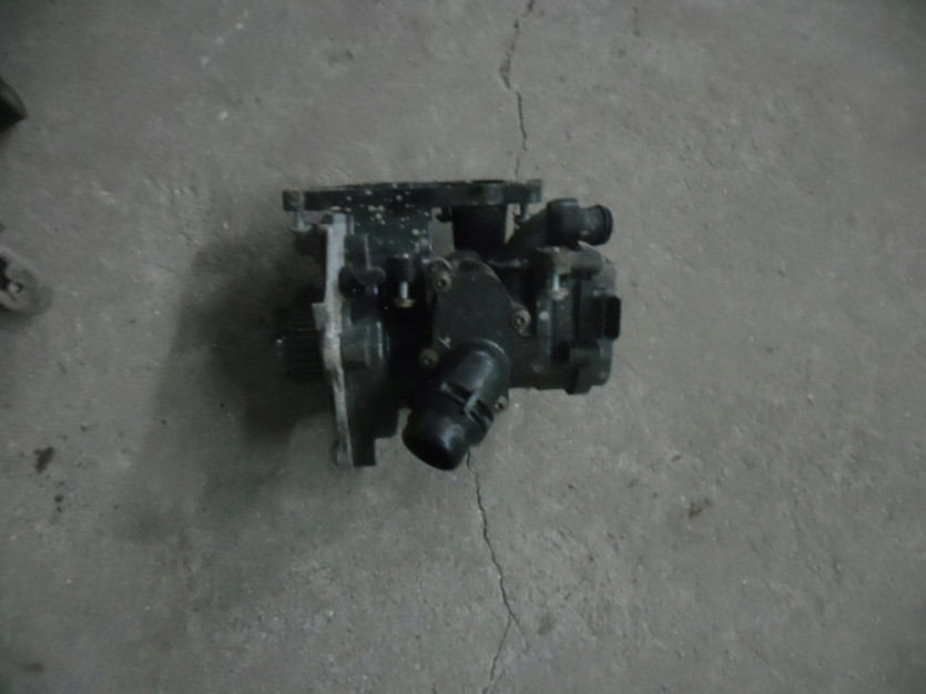 VW ATLAS TERAMONT 2.0 TSI TERMOSTAT 06L121111H