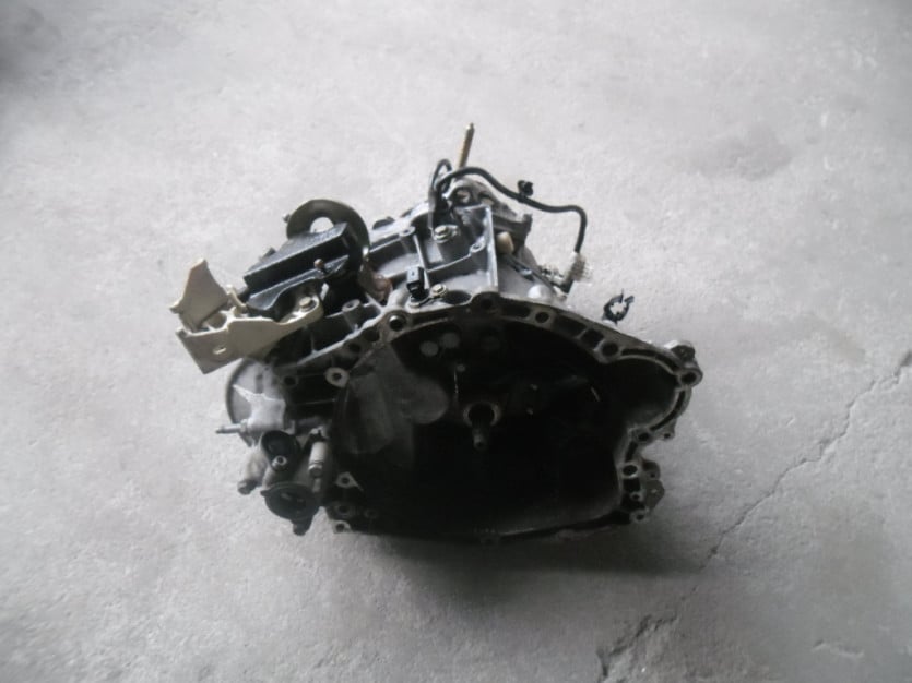 PEUGEOT 307 2,0 HDI SKRZYNIA BIEGOW 20DM39