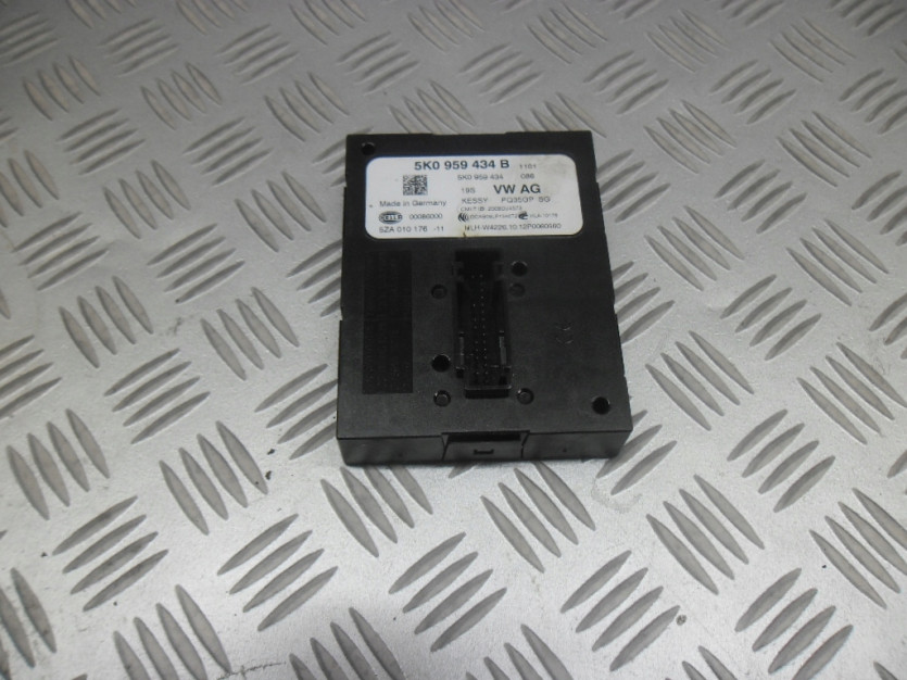 VW PASSAT B7 USA MODUL KLUCZA KESSY 5K0959434B
