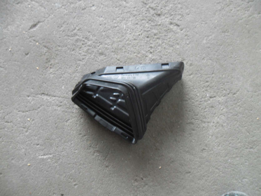 AUDI A5 S5 8T LIFT DOLOT POWIETRZA 8R0129739