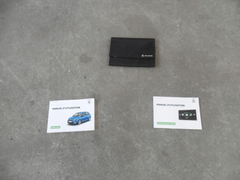 SKODA FABIA 3 III 6V INSTRUKCJA GWARANCJA CZYSTA