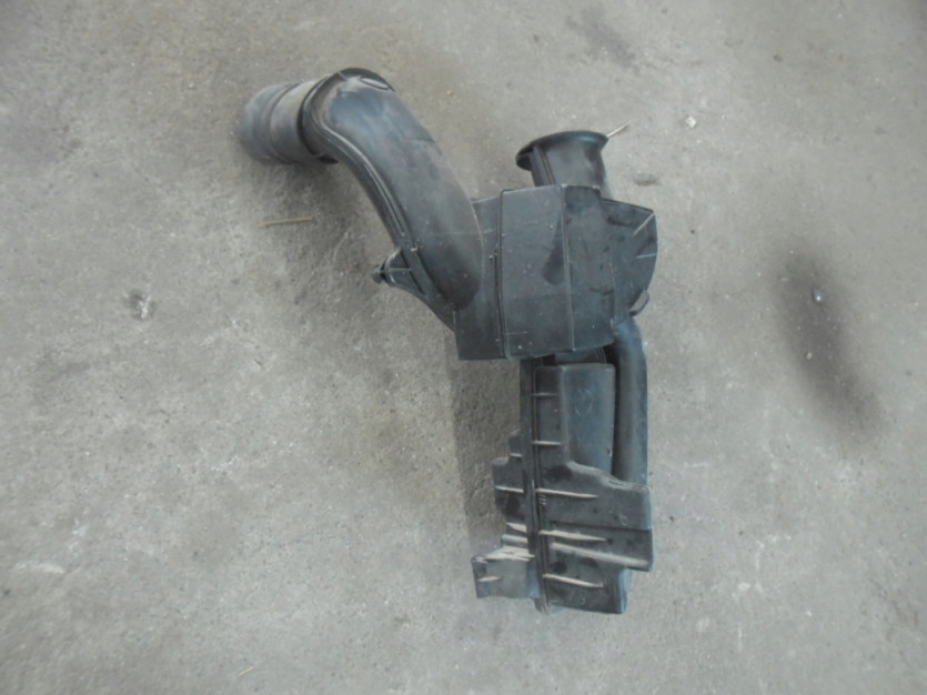 RENAULT SCENIC 3 III REZONATOR POWIETRZA DOLOT