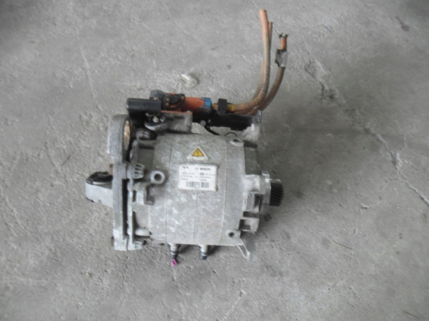 CITROEN DS5 HYBRID 4 SILNIK TYL 9800189280