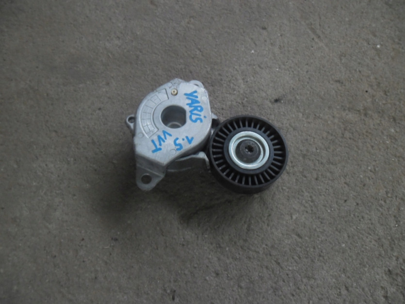 TOYOTA YARIS 1.5 VVT P15 NAPINACZ PASKA 4GL25-0493