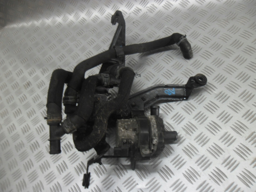 AUDI A8 S8 4H D4 ZESPOL POMPA WODY 4.0 TFSI LEWA