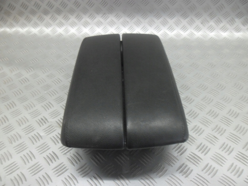AUDI A8 S8 4H D4 PODLOKIETNIK 4H0864206B 25D