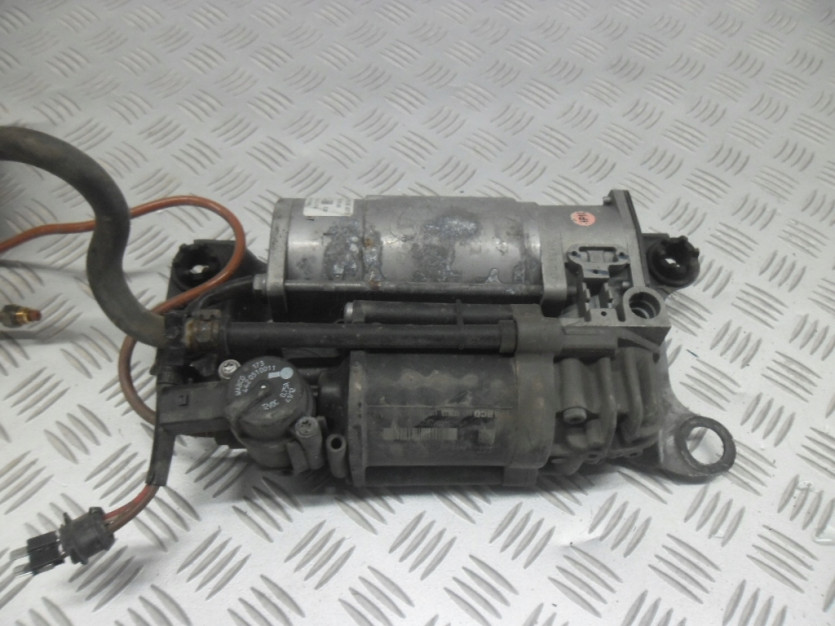 AUDI A8 S8 4H D4 KOMPRESOR ZAWIESZENIA 4H0616005C