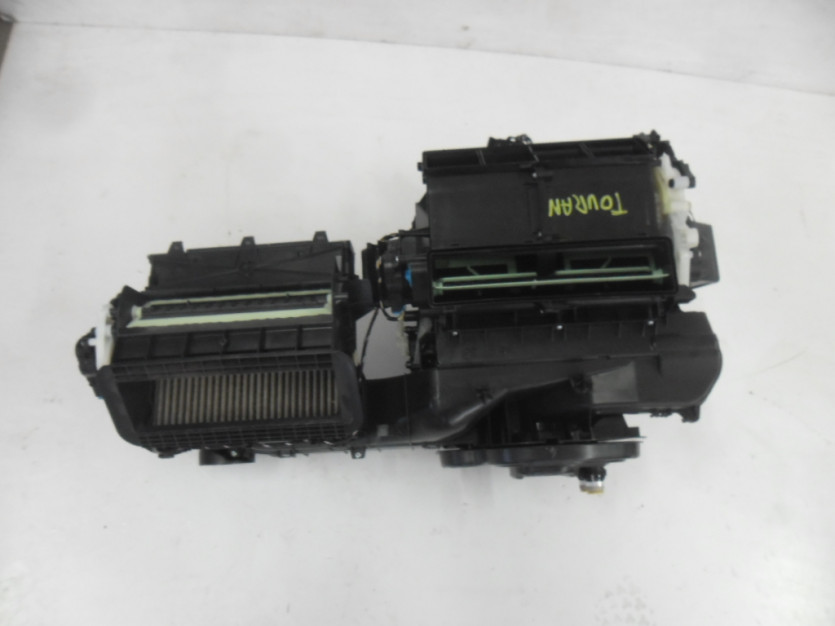 VW TOURAN 2 II 5T LIFT NAGRZEWNICA 5QB816005B