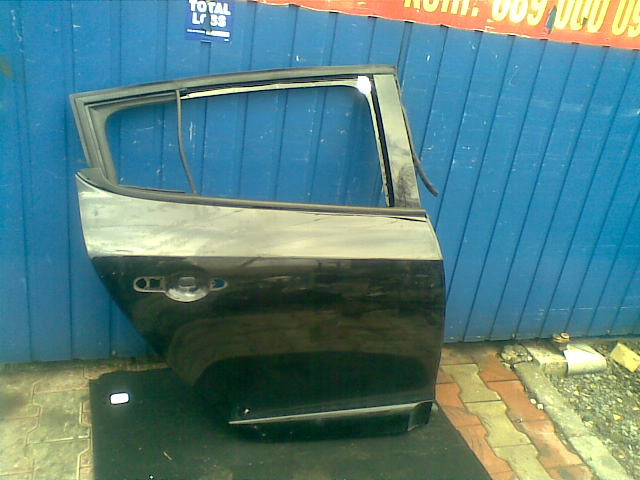 RENAULT MEGANE 3 III DRZWI PRAWE TYL TYLNE PRAWY