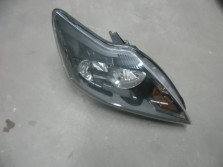 FORD FOCUS MK2 LAMPA PRAWA PRAWY PRZOD PRZEDNIA