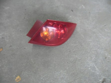 MAZDA 3 III LAMPA PRAWA TYL TYLNA
