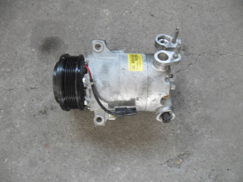 KOMPRESOR FORD FOCUS MK3 1.0 ECO B DV61-19D629-FG