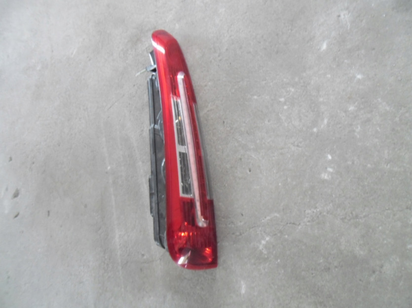 FORD C MAX LAMPA TYL