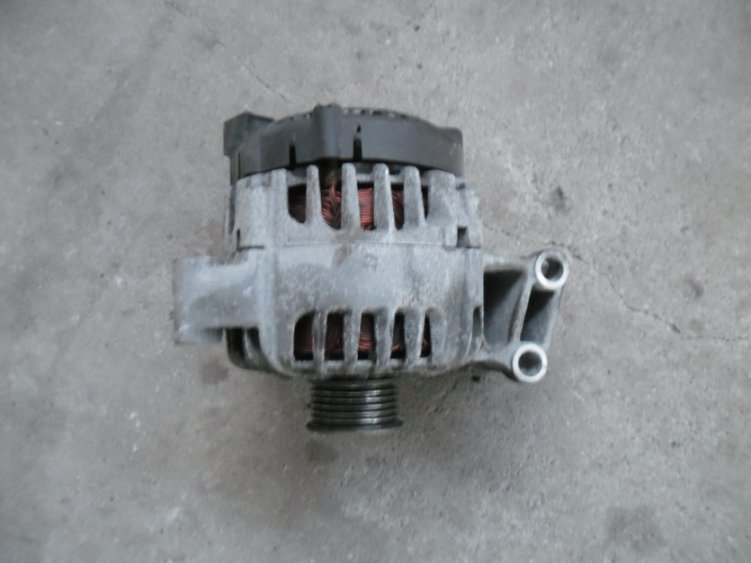 FORD FIESTA MK7 2011 ALTERNATOR 1,4 16V A6N10300HA