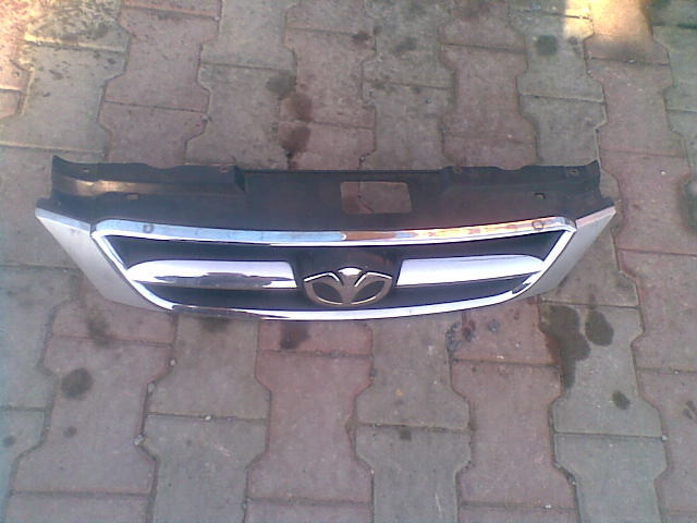LACETTI DAEWOO 2004 ATRAPA GRILL PRZOD PRZEDNI