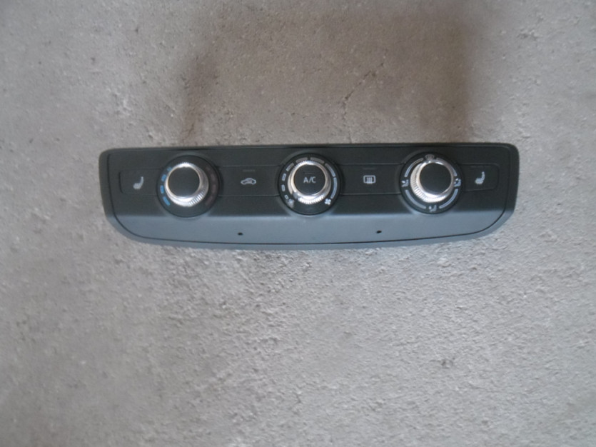 AUDI A3 8V 2014 PANEL KLIMATRONIC 8V0820047C