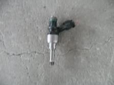 AUDI A8 S8 4H 4.0 TFSI WTRYSKIWACZ 079036T