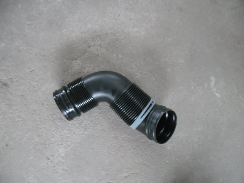 AUDI A3 8V 2.0 TFSI RURA POWIETRZA 5Q0129654AA