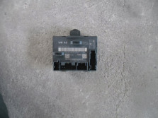 AUDI A8 S8 4H LIFT MODUL DRZWI TYL P 4H0959795H